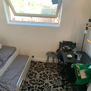 Appartement Chambre Pour Deux Personnes, Paris