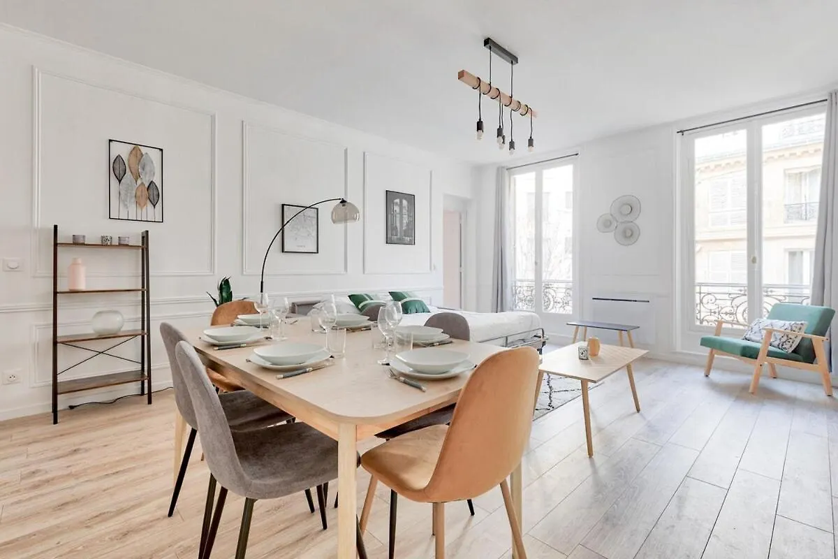 Apartmán Superbe Appartement Champs Elysees - 6P Paříž